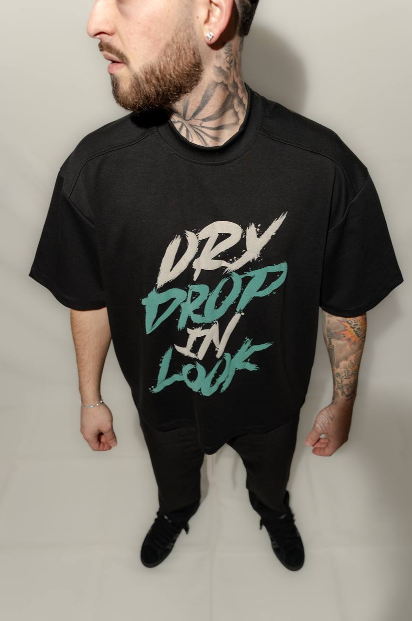 T-shirt drop crop nera